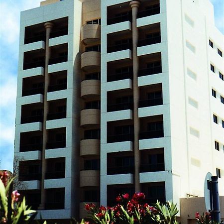 Ramee Hotel Apartments Dubai Exteriör bild