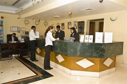 Ramee Hotel Apartments Dubai Exteriör bild